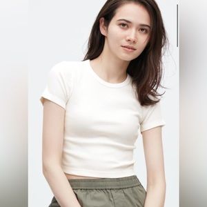 Uniqlo white ribbed crop top